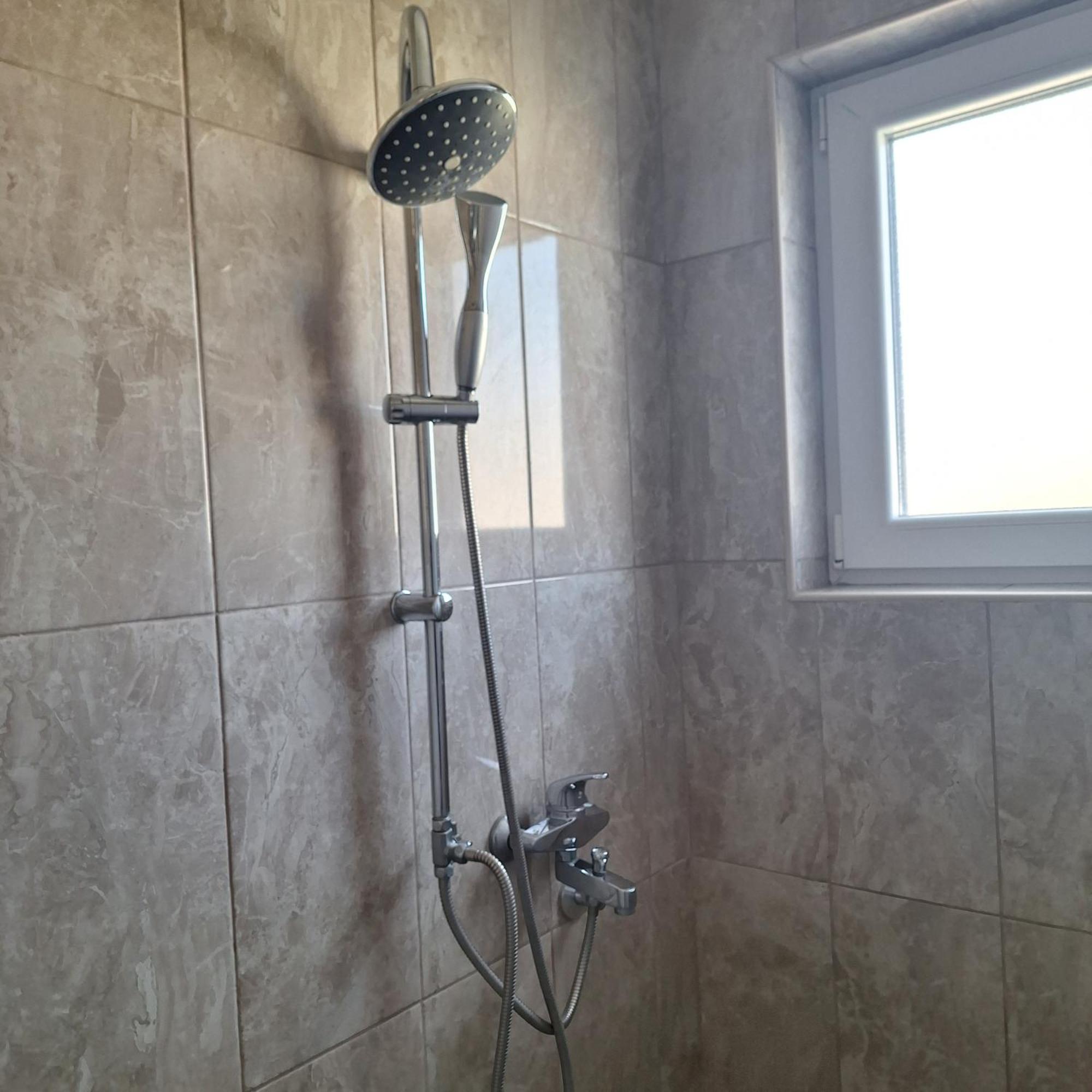 Guesthouse Buco トレビニエ エクステリア 写真