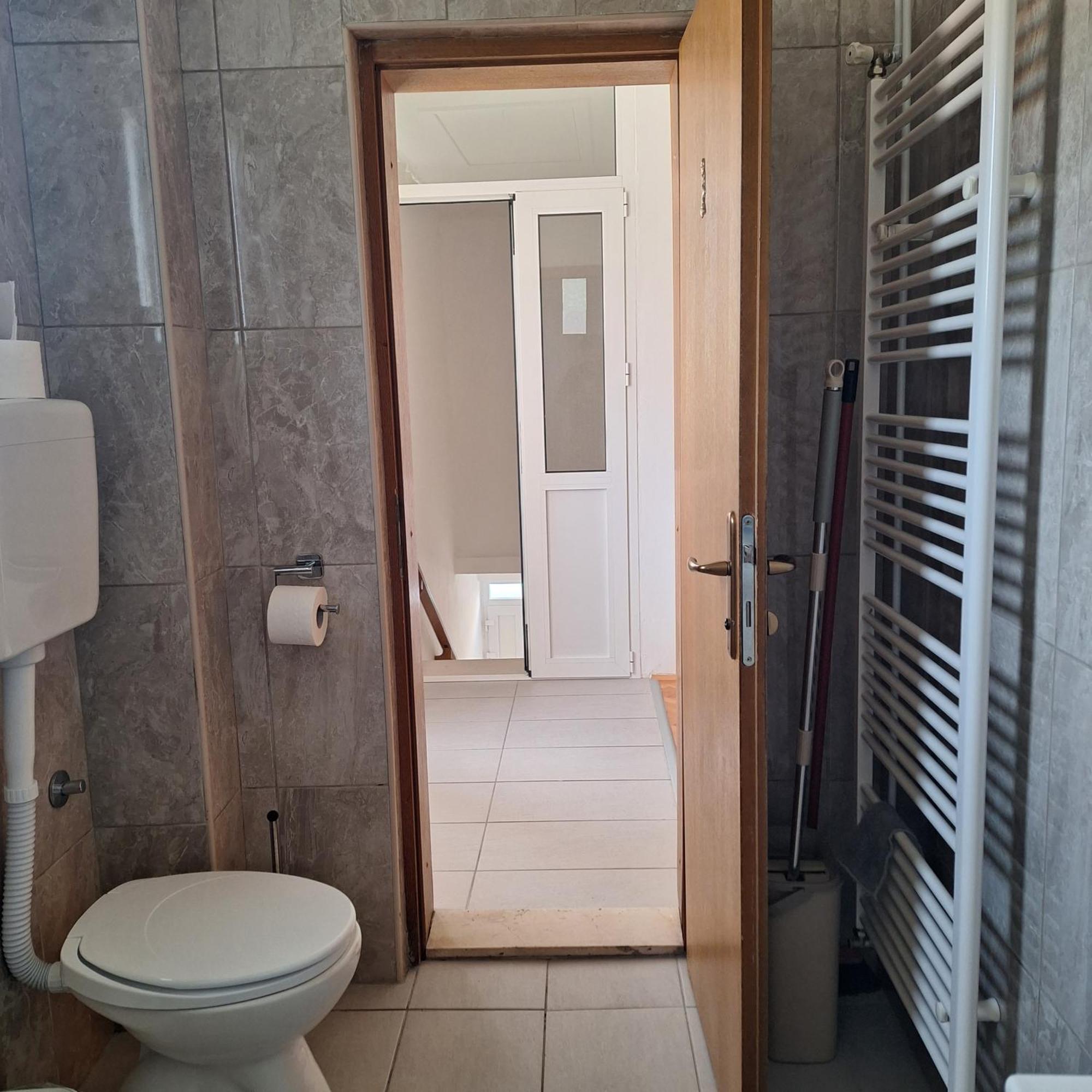 Guesthouse Buco トレビニエ エクステリア 写真